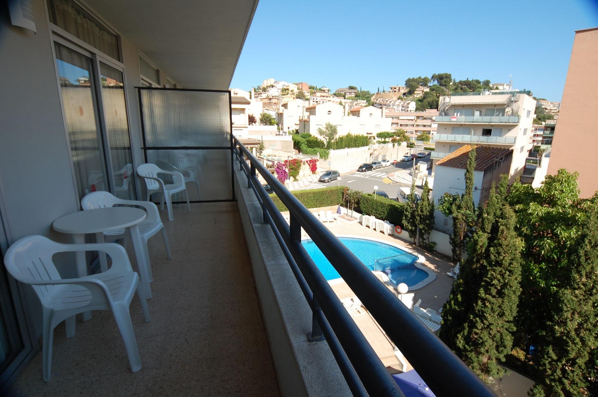 Medplaya Aparthotel Esmeraldas Tossa de Mar Exterior foto